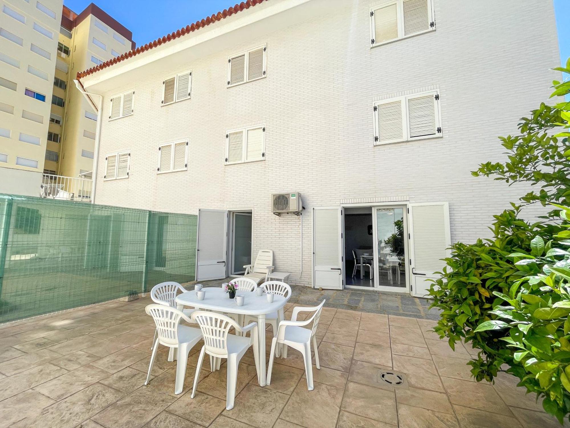 Familiar 3000 Apartment Gandia